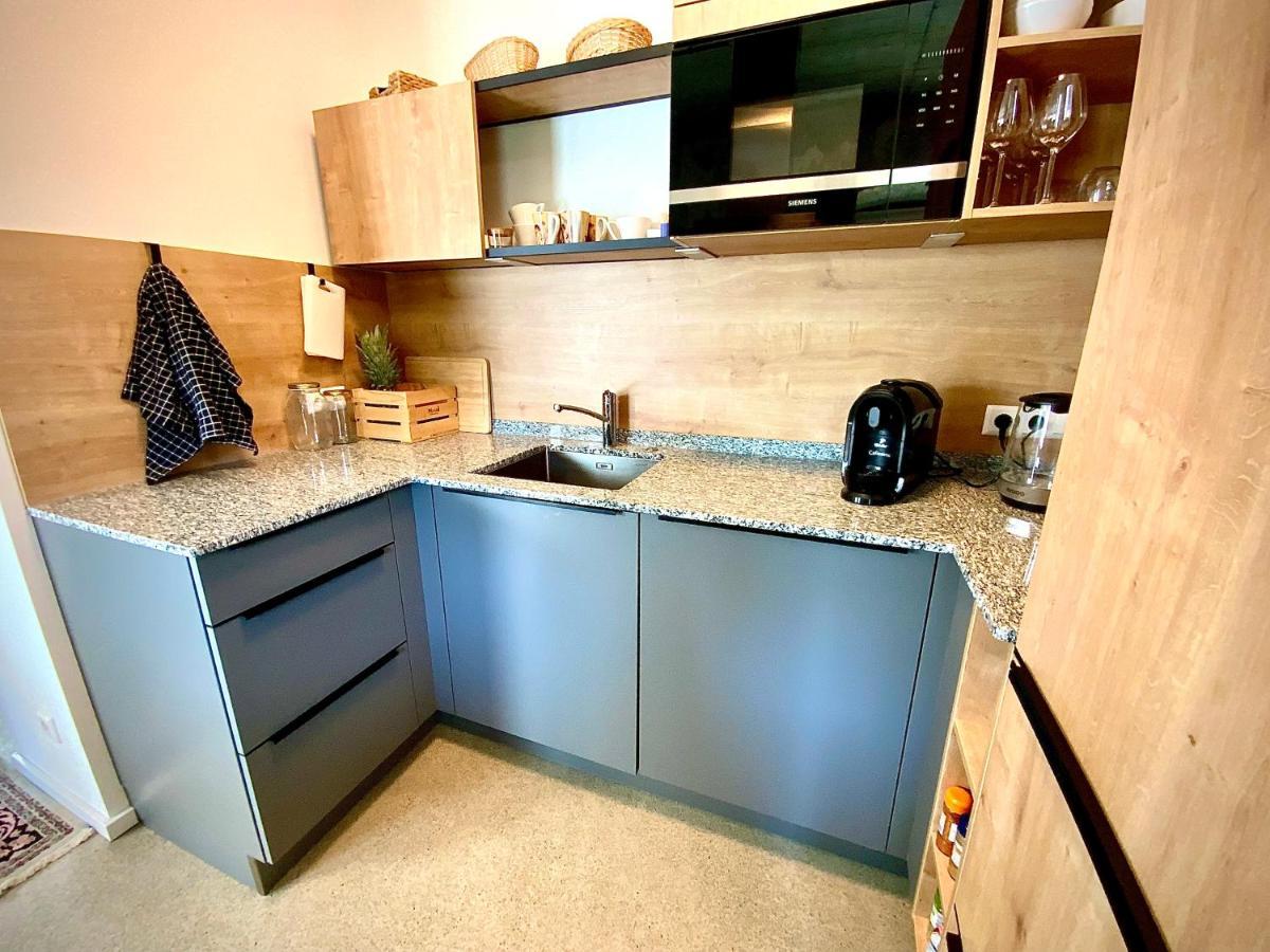 Apartamento Waterfront - Urbane Eleganz Am Bachufer Villach Exterior foto