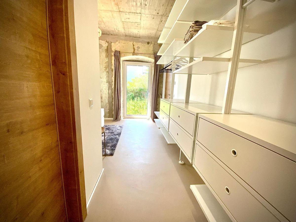 Apartamento Waterfront - Urbane Eleganz Am Bachufer Villach Exterior foto