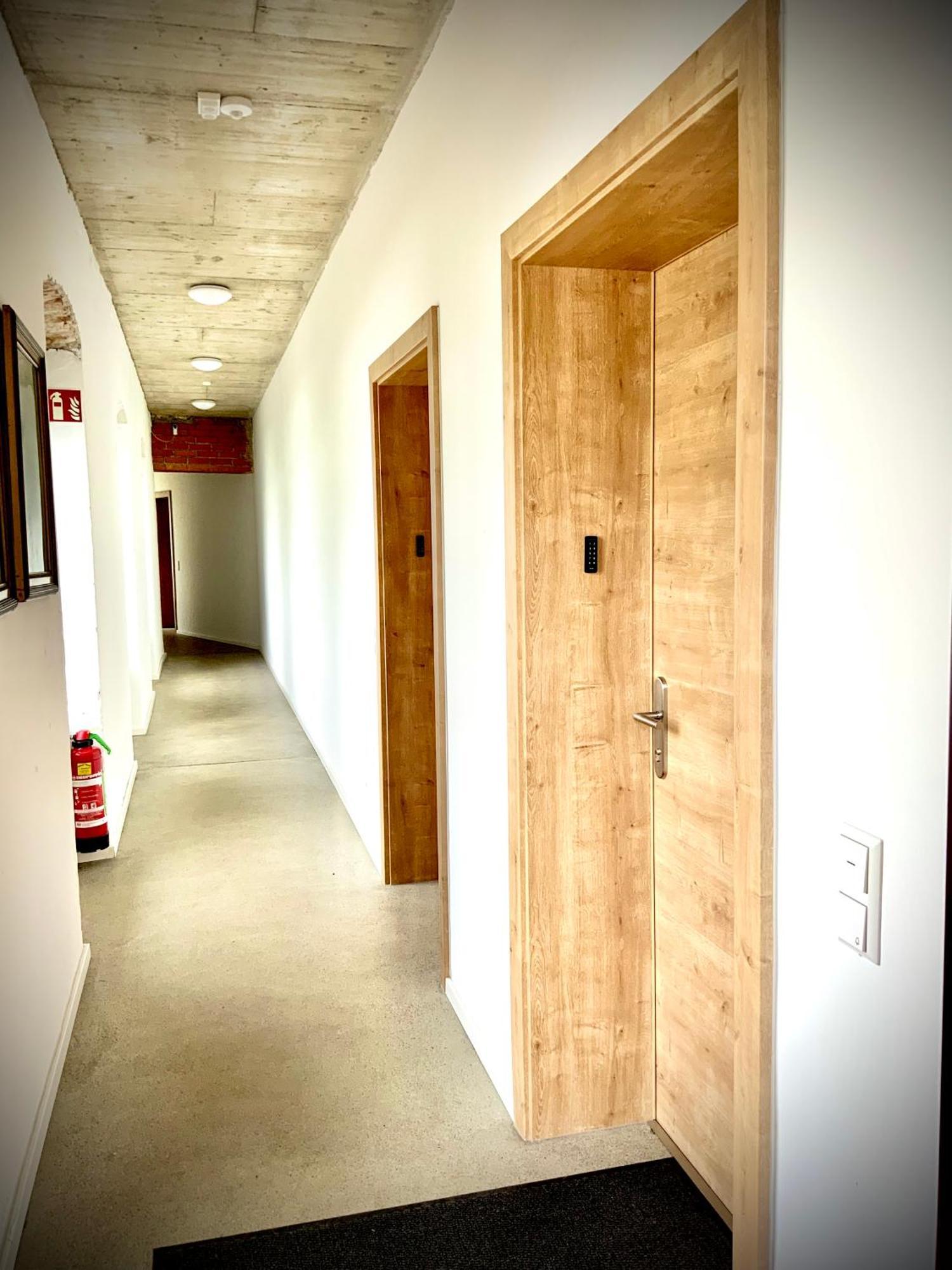 Apartamento Waterfront - Urbane Eleganz Am Bachufer Villach Exterior foto