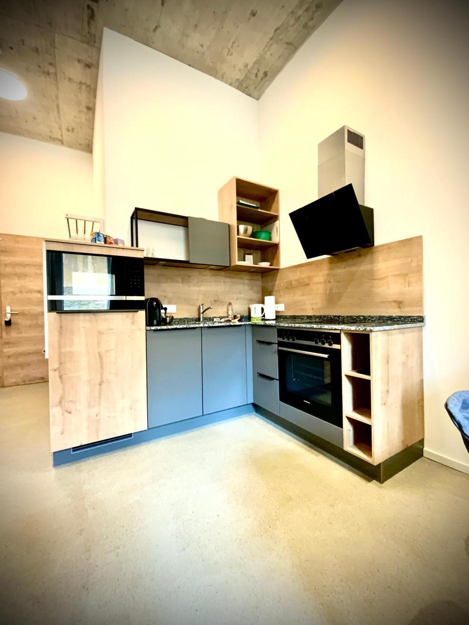 Apartamento Waterfront - Urbane Eleganz Am Bachufer Villach Exterior foto