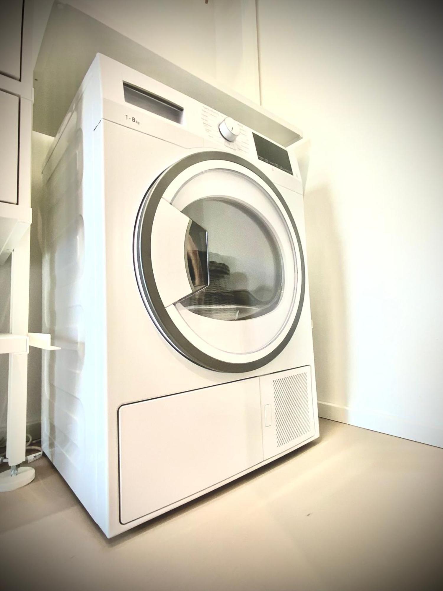 Apartamento Waterfront - Urbane Eleganz Am Bachufer Villach Habitación foto