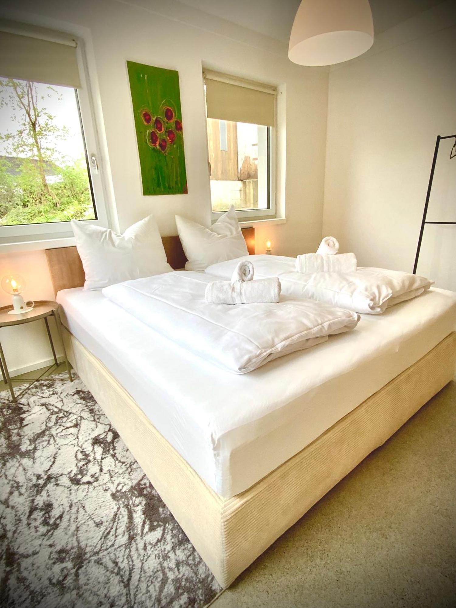 Apartamento Waterfront - Urbane Eleganz Am Bachufer Villach Habitación foto